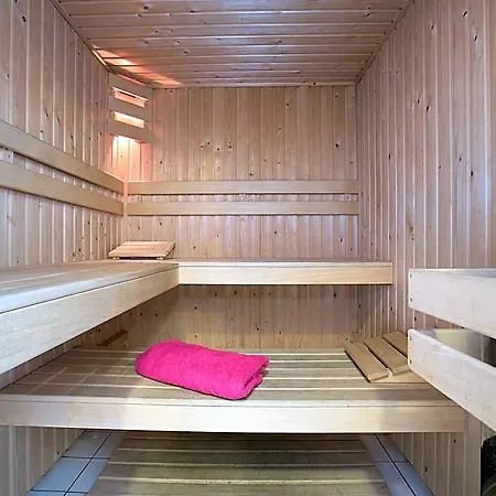 By The Harbour With Sauna